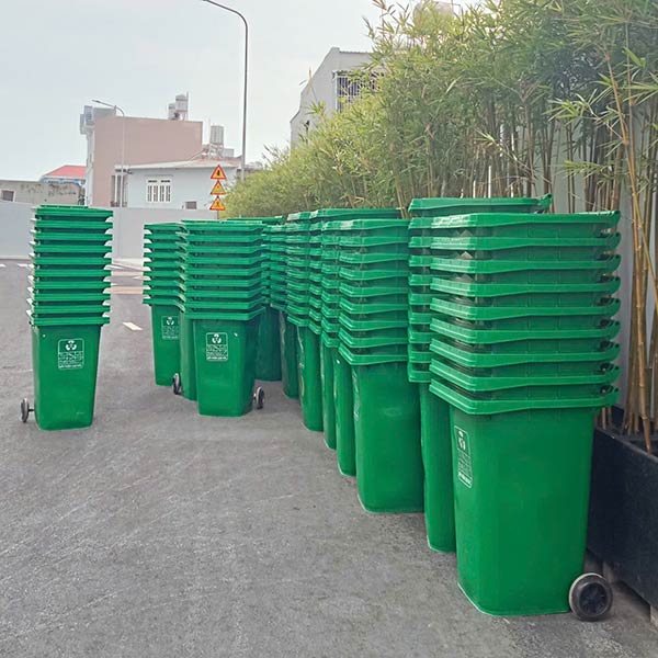 Thùng rác nhựa 240L thung-rac-nhua-240l