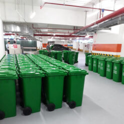 thung-rac-cong-cong-120-lit-xanh-la